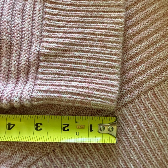 SALE! Pink Women's XL Long Sleeve Sweater - Picture 11 of 14